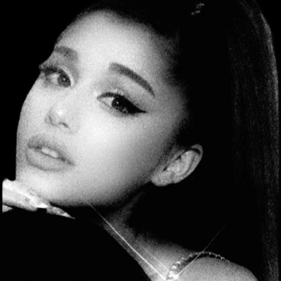 Meet your Posher, Luno - Picture 5 of 16